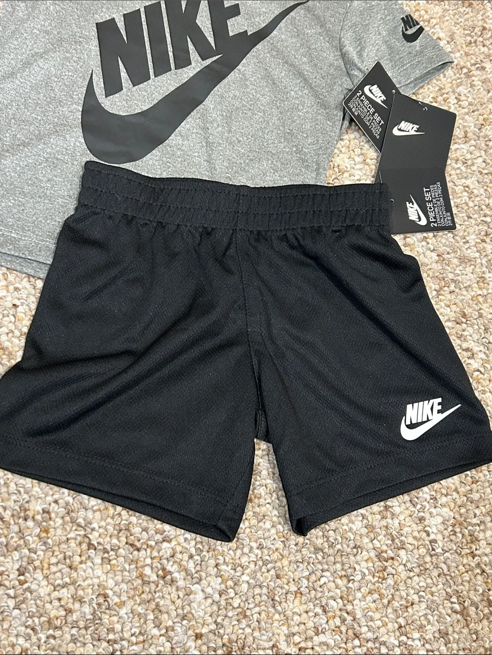 Nike 2-Piece T-Shirt and Shorts Set Black/Gray 24M